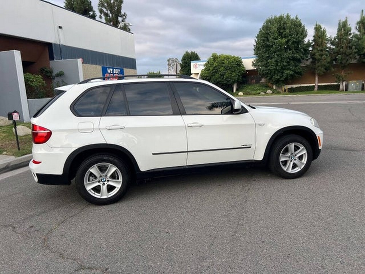 BMW X5 xDrive35i 2012 BMW X5 xDrive35i 2012