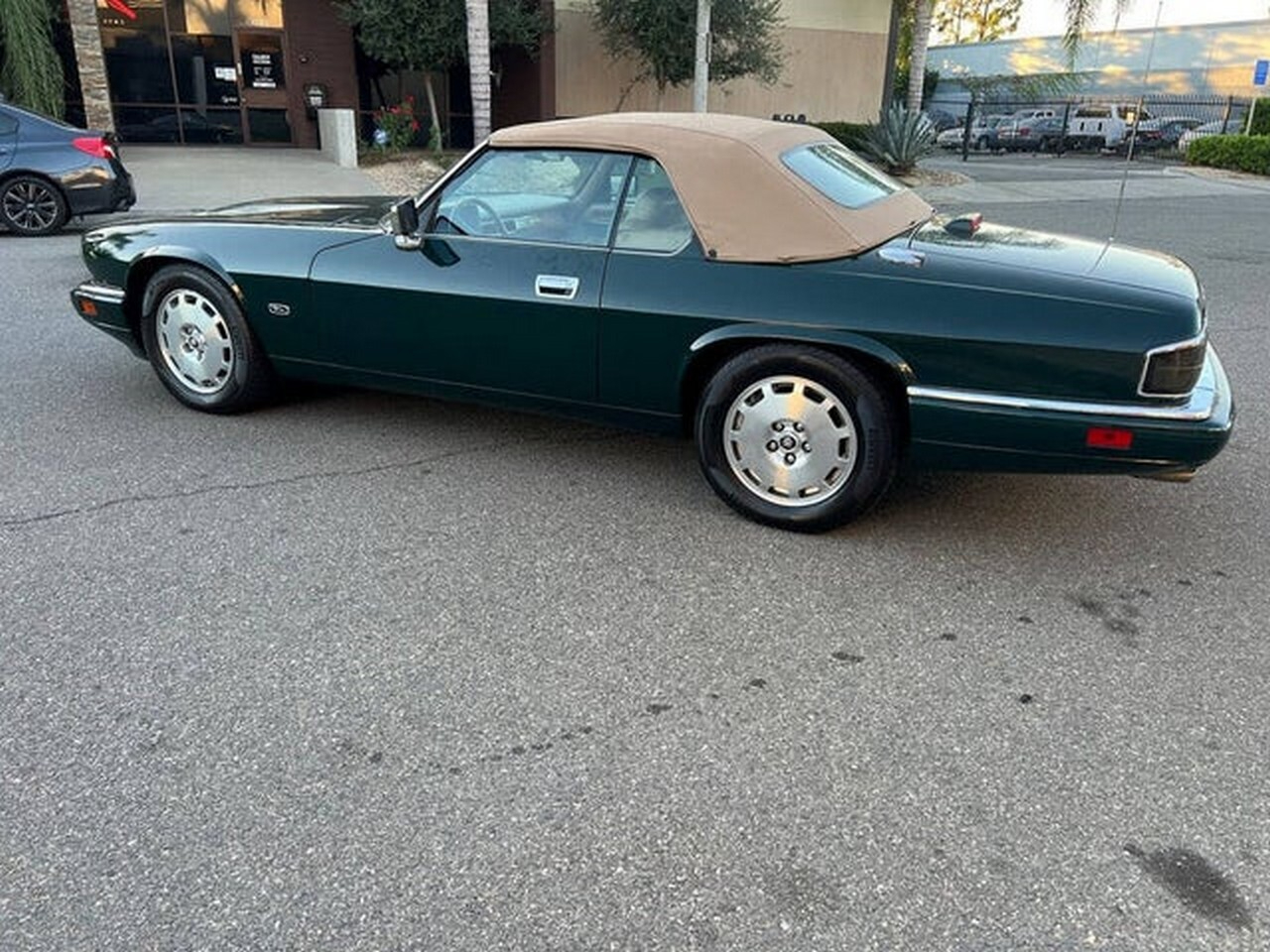 Jaguar XJS 4.0L convertible 1996 Jaguar XJS 4.0L convertible 1996