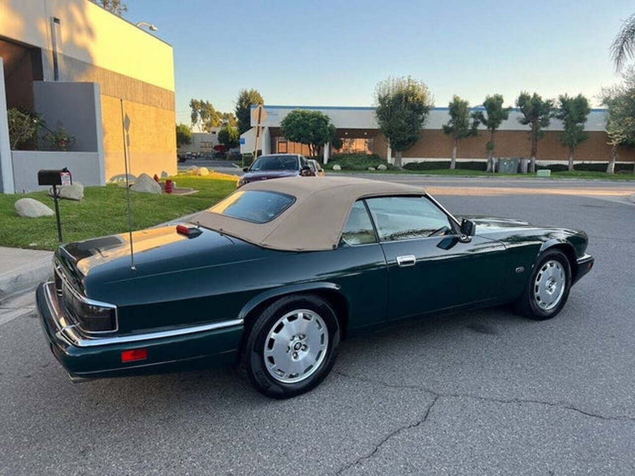 Jaguar XJS 4.0L convertible 1996 Jaguar XJS 4.0L convertible 1996