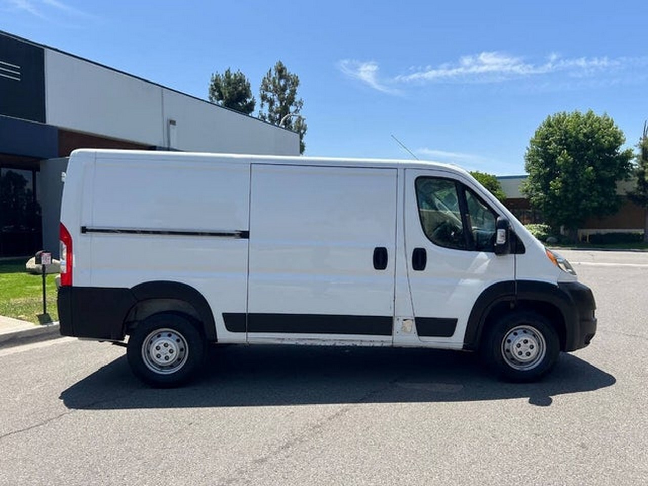 RAM Promaster 1500 Low Roof 136-in. WB 2021 RAM Promaster 1500 Low Roof 136-in. WB 2021