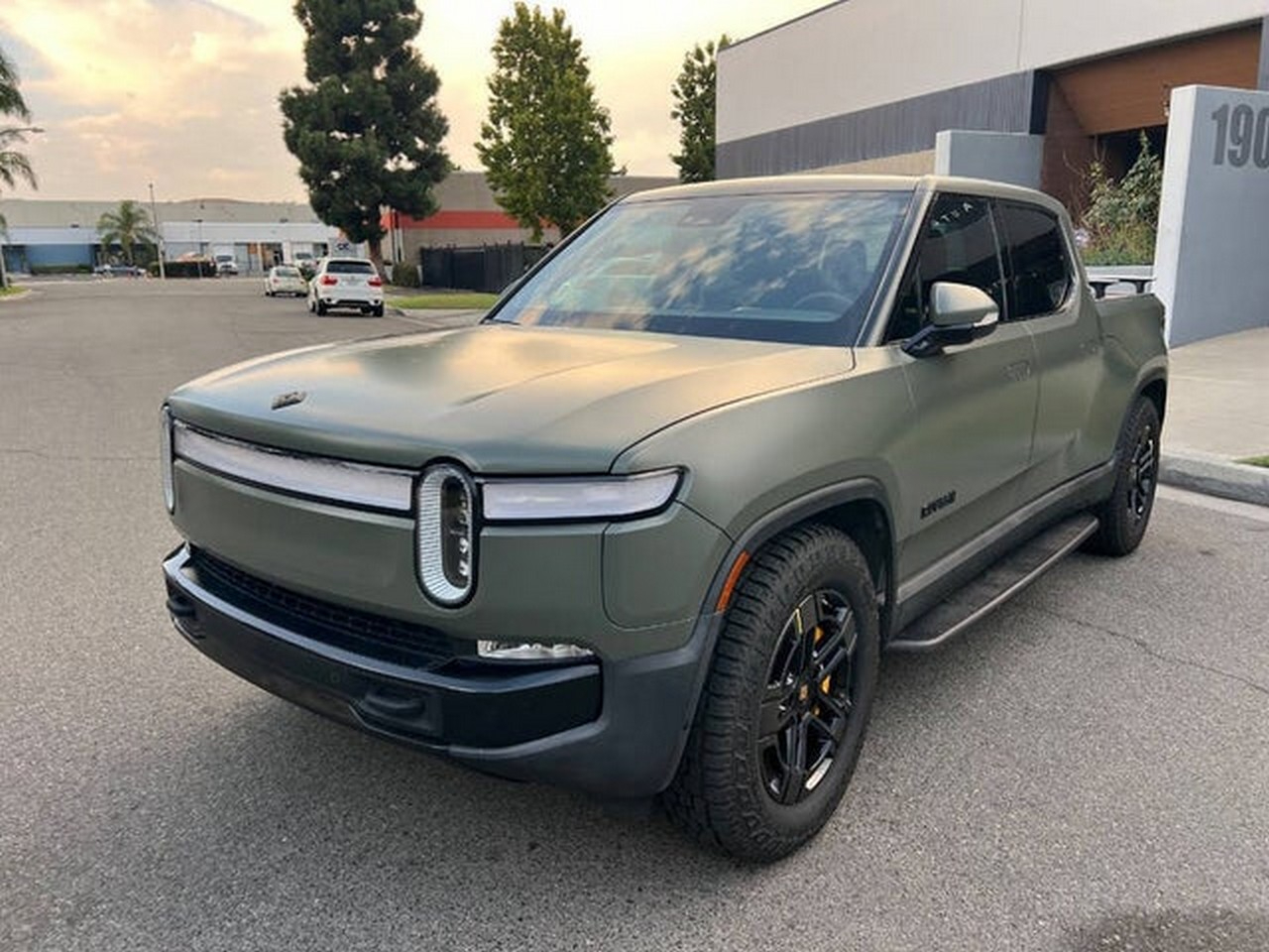 Rivian R1T Launch Edition 2022 Rivian R1T Launch Edition 2022