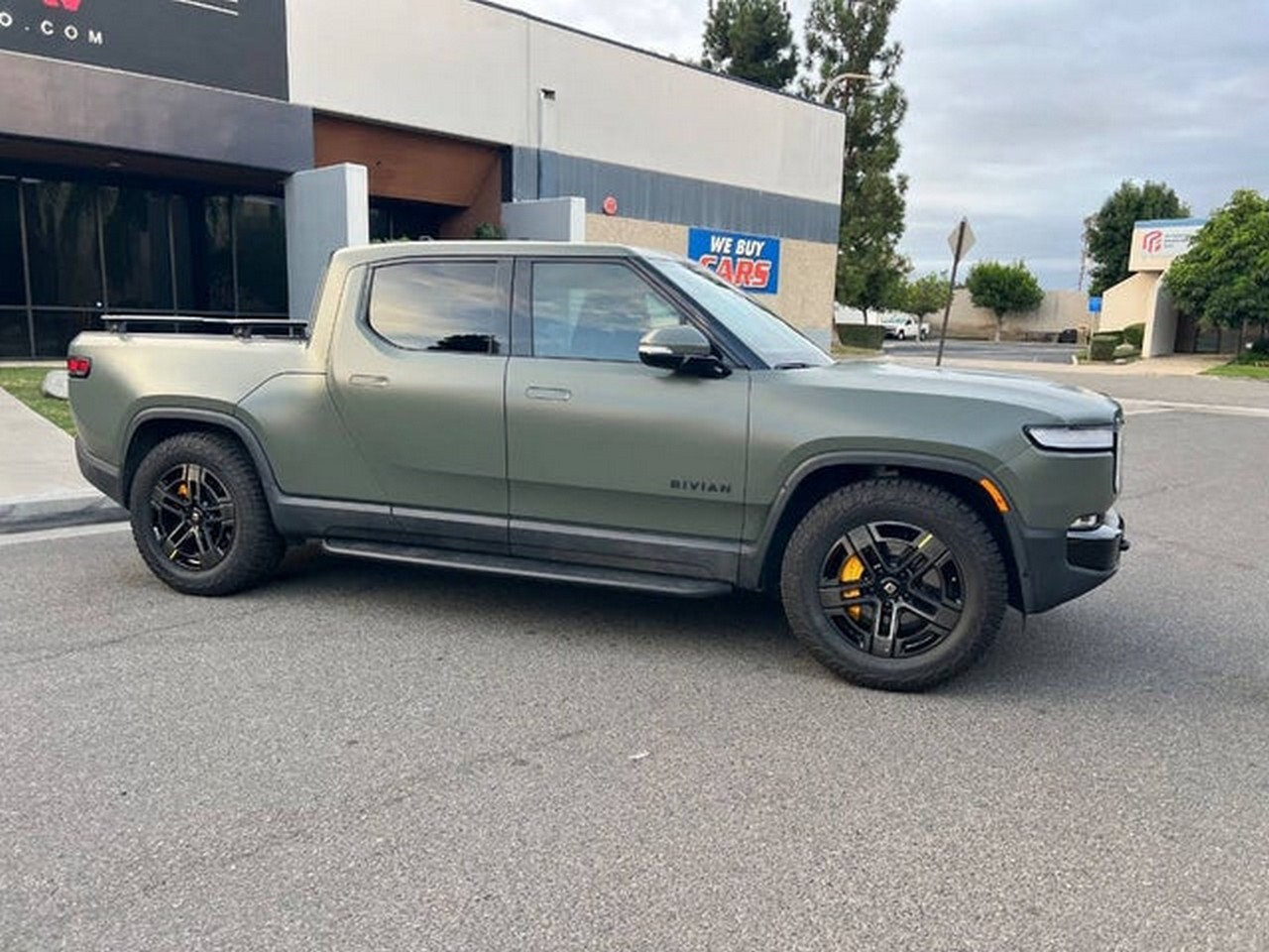 Rivian R1T Launch Edition 2022 Rivian R1T Launch Edition 2022