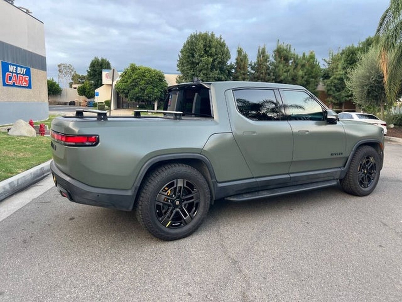 Rivian R1T Launch Edition 2022 Rivian R1T Launch Edition 2022