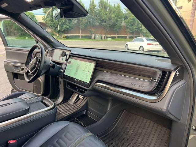 Rivian R1T Launch Edition 2022 Rivian R1T Launch Edition 2022