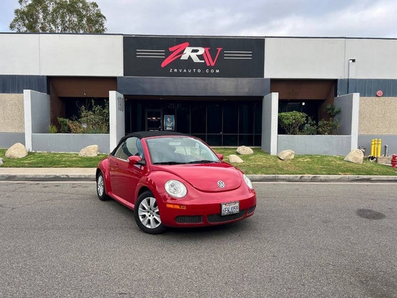 Volkswagen New Beetle S PZEV Convertible 2008 Volkswagen New Beetle S PZEV Convertible 2008