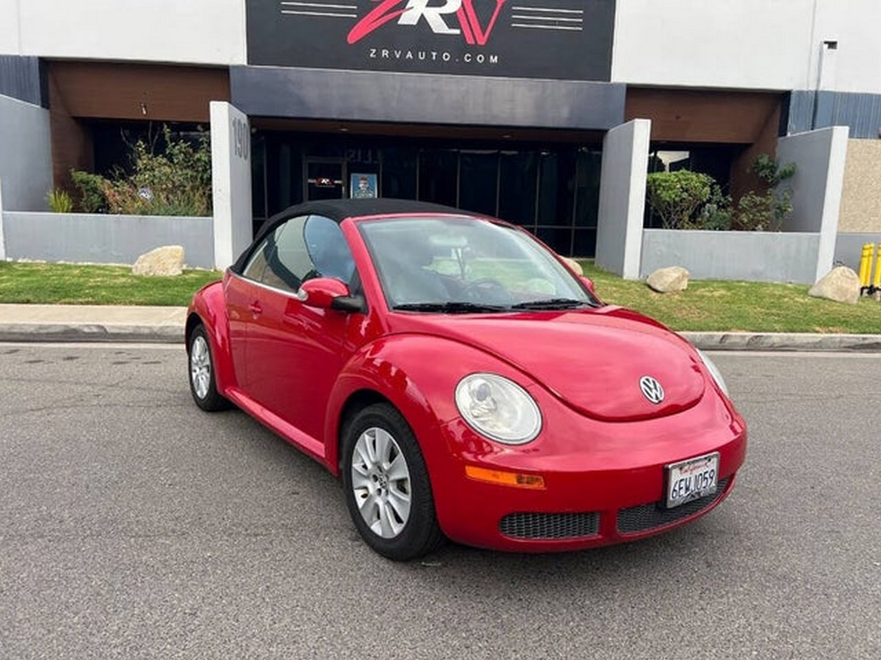 Volkswagen New Beetle S PZEV Convertible 2008 Volkswagen New Beetle S PZEV Convertible 2008