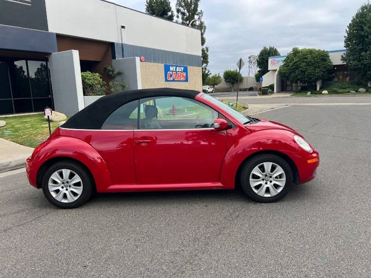 Volkswagen New Beetle S PZEV Convertible 2008 Volkswagen New Beetle S PZEV Convertible 2008