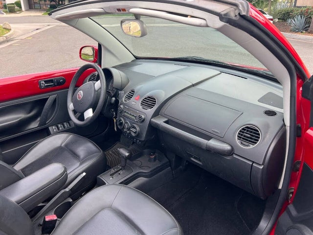 Volkswagen New Beetle S PZEV Convertible 2008 Volkswagen New Beetle S PZEV Convertible 2008