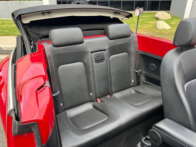 Volkswagen New Beetle S PZEV Convertible 2008 Volkswagen New Beetle S PZEV Convertible 2008