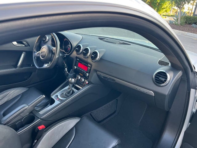 Audi TT 2.0T Coupe quattro S tronic 2012 Audi TT 2.0T Coupe quattro S tronic 2012