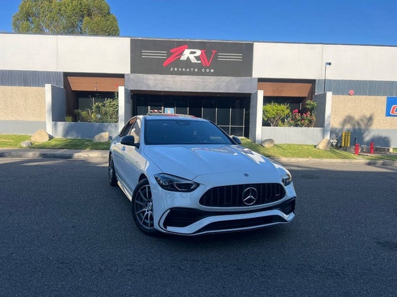 Mercedes-Benz C-Class AMG43 Sedan 2023 Mercedes-Benz C-Class AMG43 Sedan 2023
