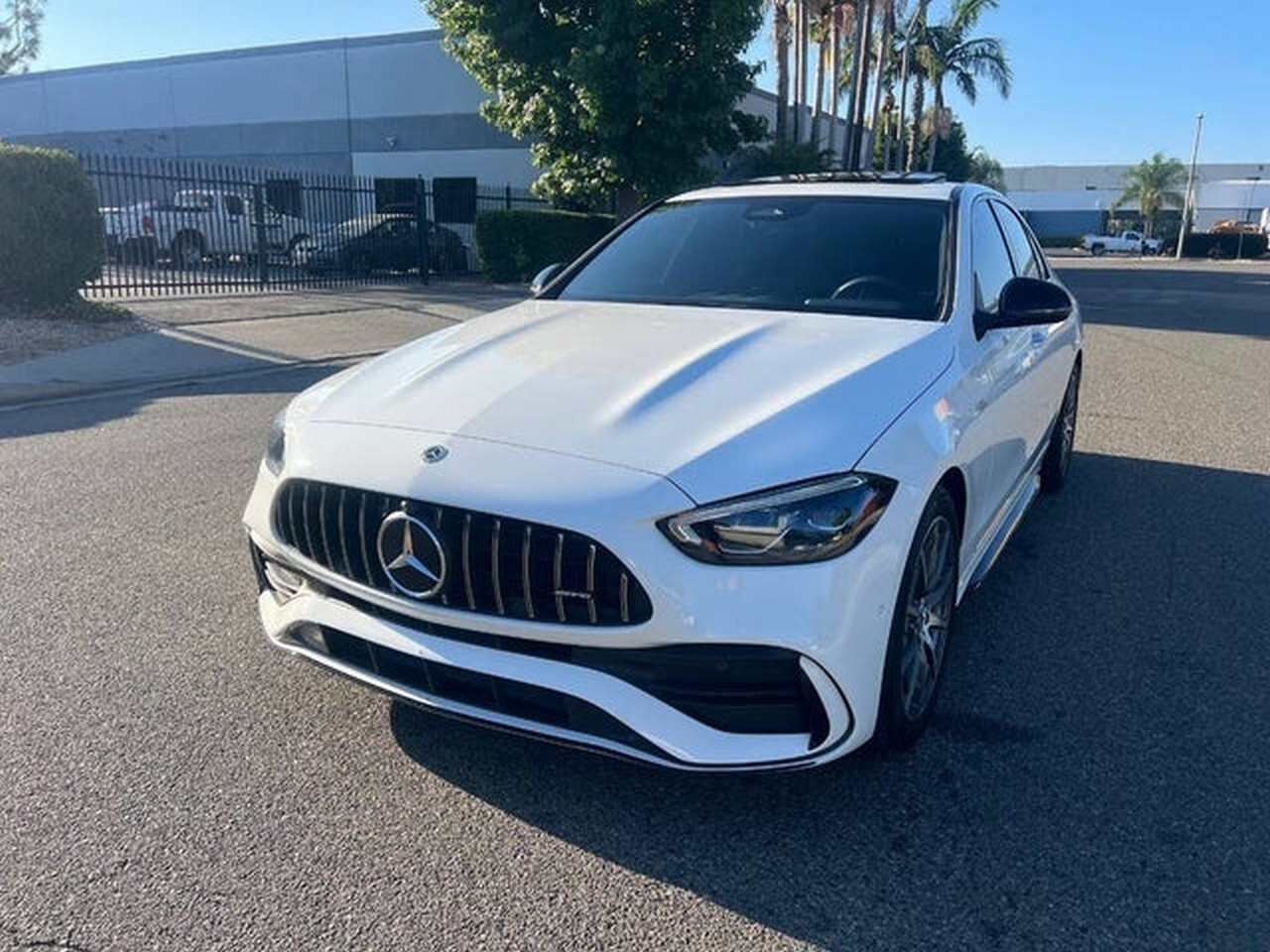 Mercedes-Benz C-Class AMG43 Sedan 2023 Mercedes-Benz C-Class AMG43 Sedan 2023
