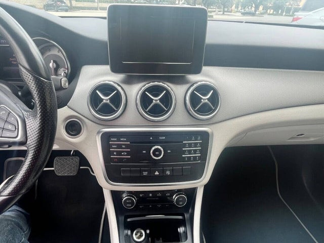 Mercedes-Benz GLA-Class GLA250 2016 Mercedes-Benz GLA-Class GLA250 2016