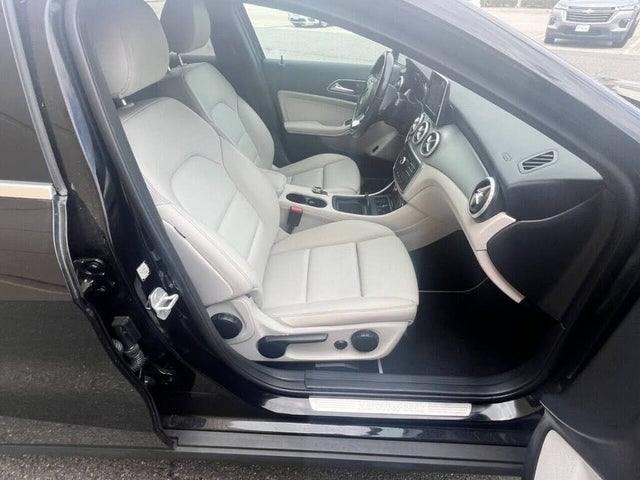 Mercedes-Benz GLA-Class GLA250 2016 Mercedes-Benz GLA-Class GLA250 2016