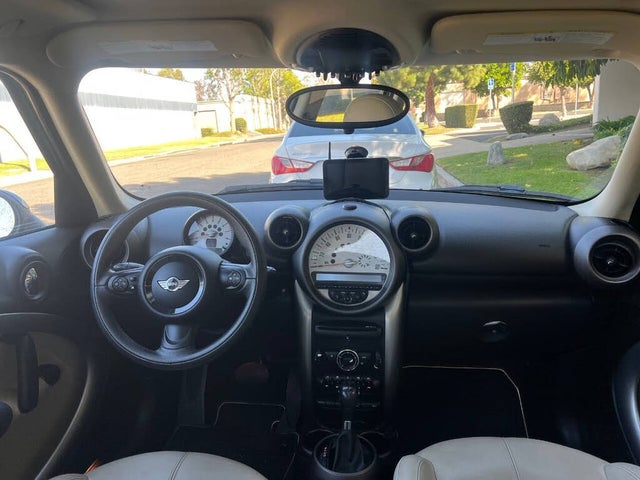 MINI Countryman Base 2012 MINI Countryman Base 2012