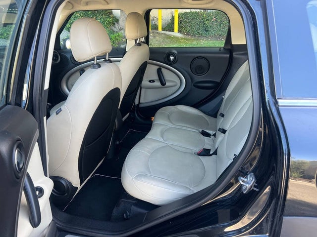 MINI Countryman Base 2012 MINI Countryman Base 2012