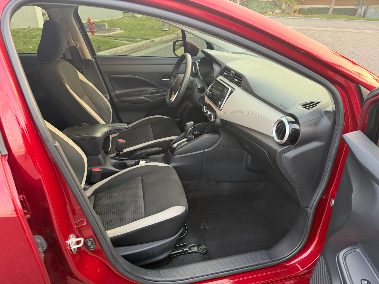 Nissan Versa SV 2020