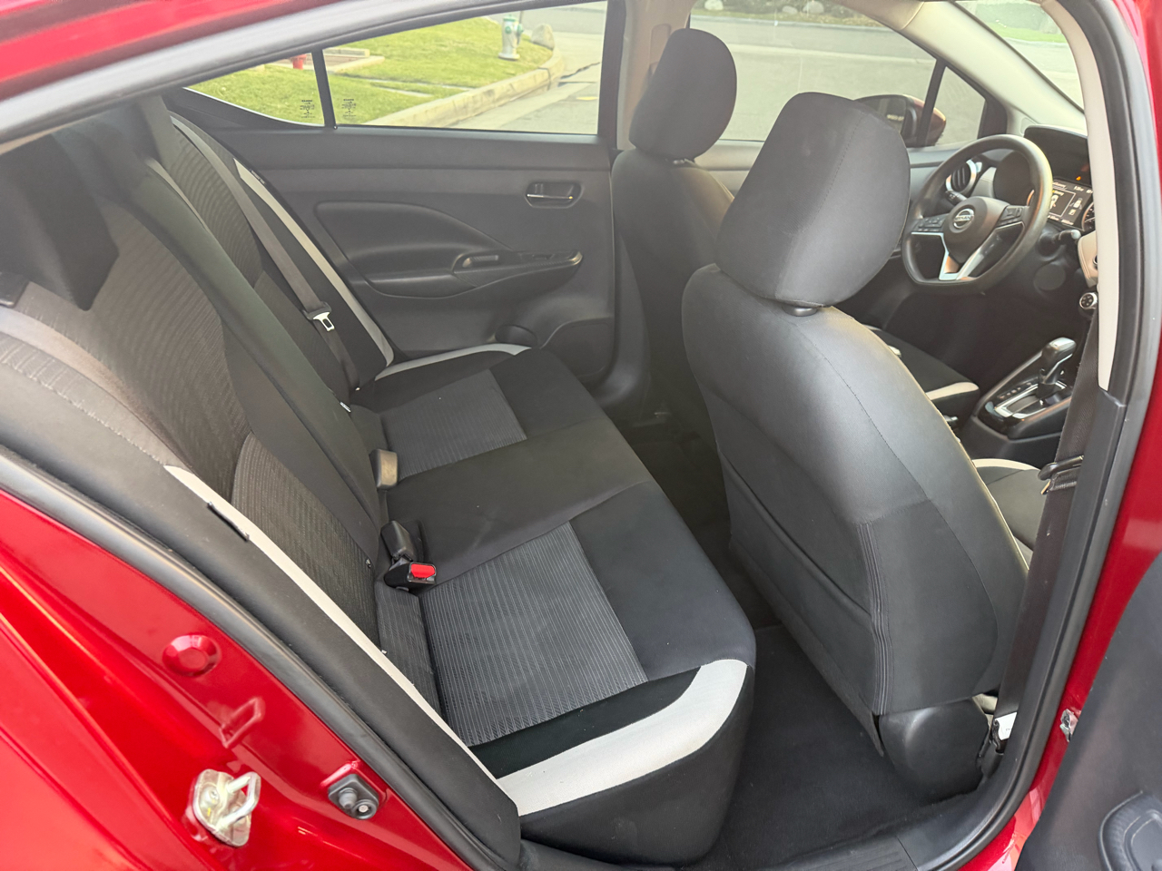 Nissan Versa SV 2020