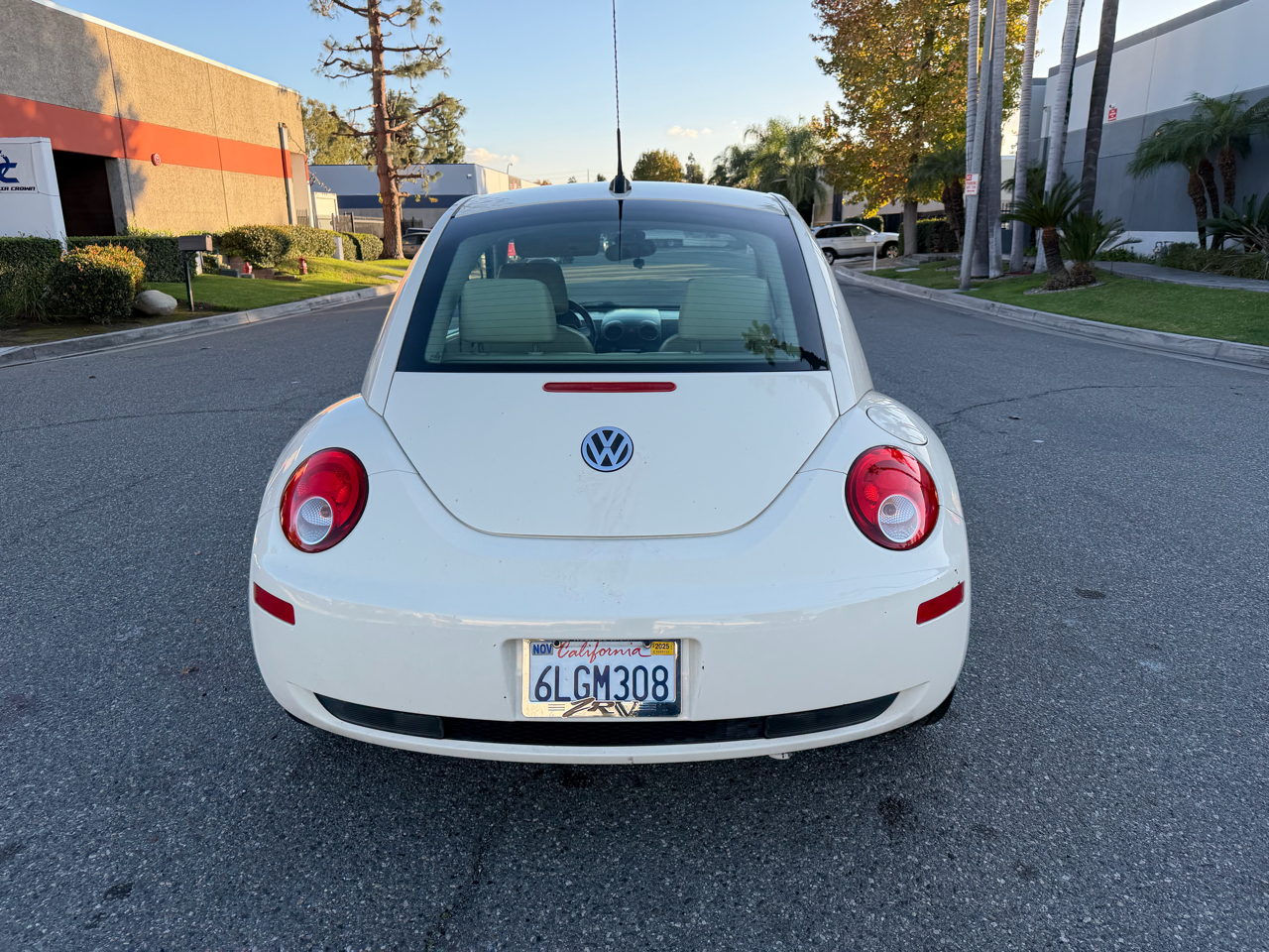 Volkswagen New Beetle S PZEV 2008