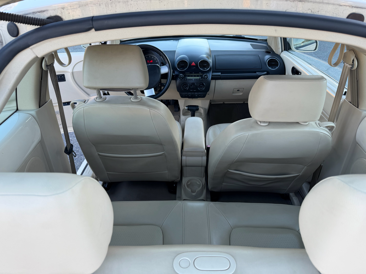 Volkswagen New Beetle S PZEV 2008