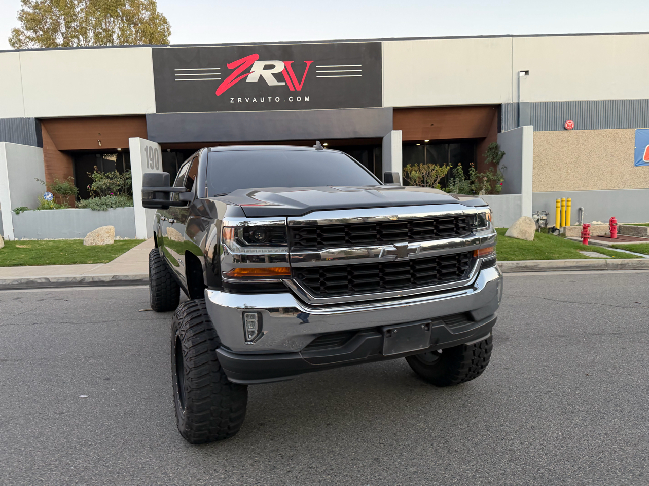 Chevrolet Silverado 1500 1LT Crew Cab 2WD 2018