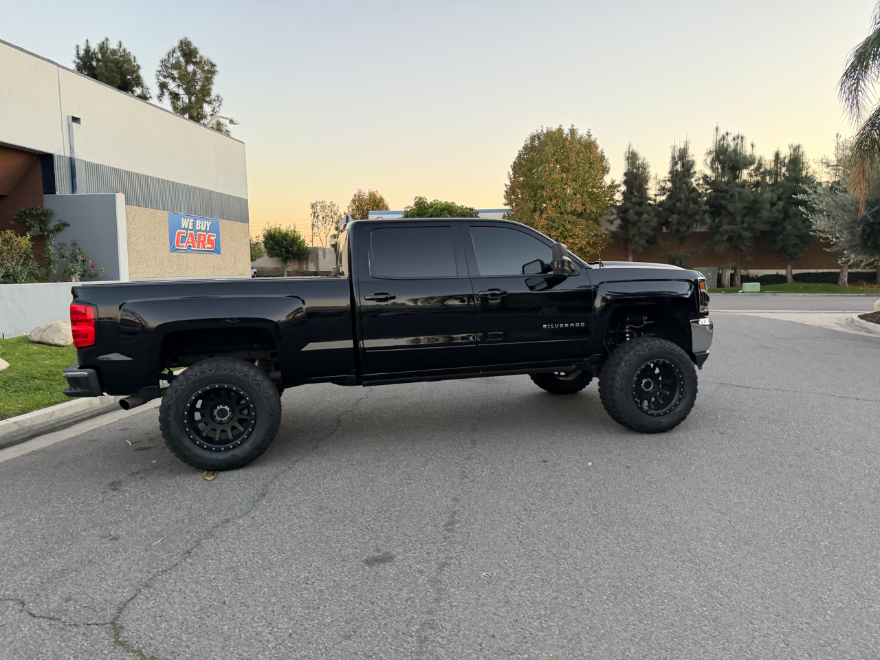 Chevrolet Silverado 1500 1LT Crew Cab 2WD 2018