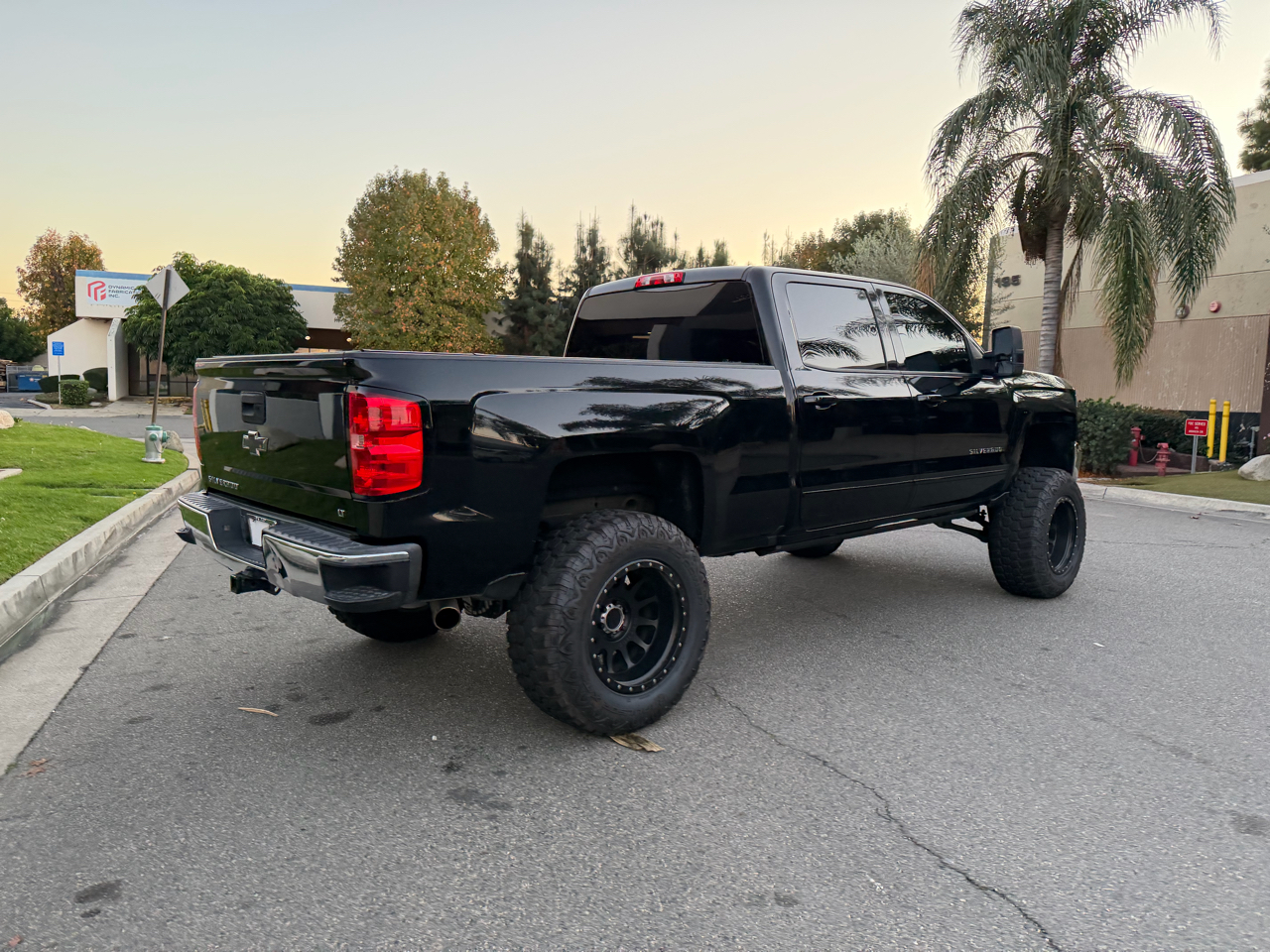 Chevrolet Silverado 1500 1LT Crew Cab 2WD 2018