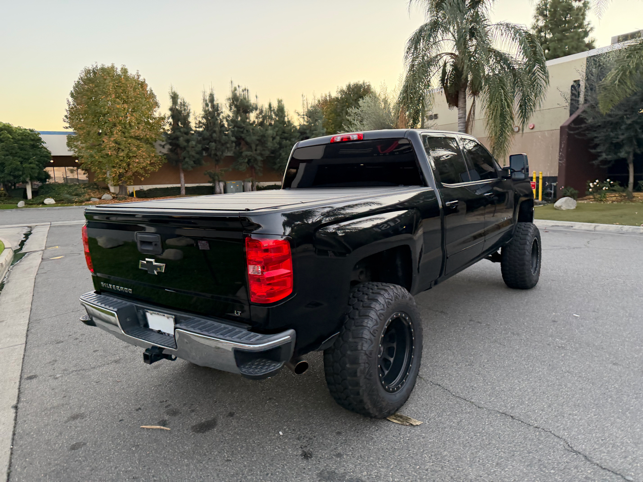 Chevrolet Silverado 1500 1LT Crew Cab 2WD 2018