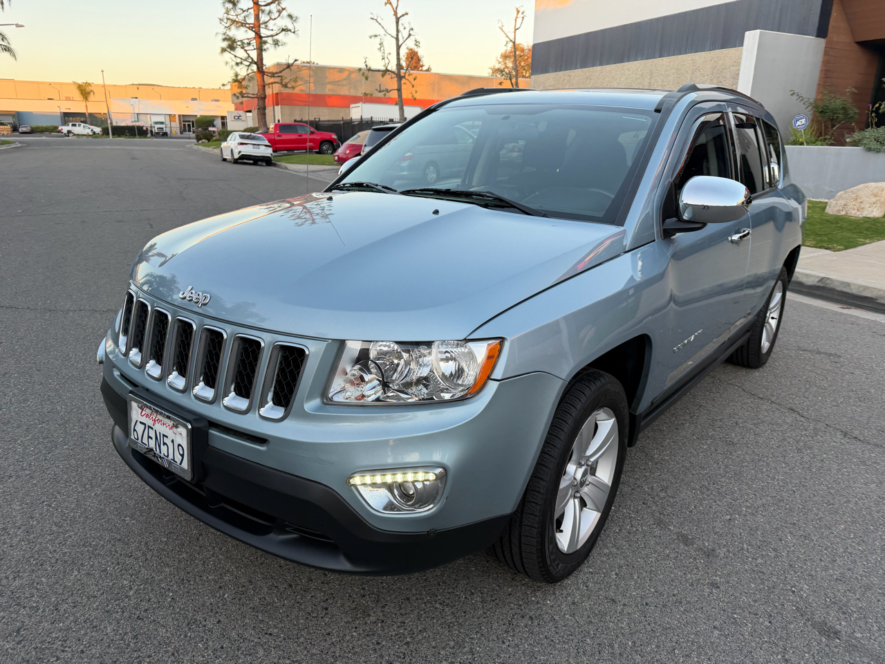 Jeep Compass Latitude FWD 2013