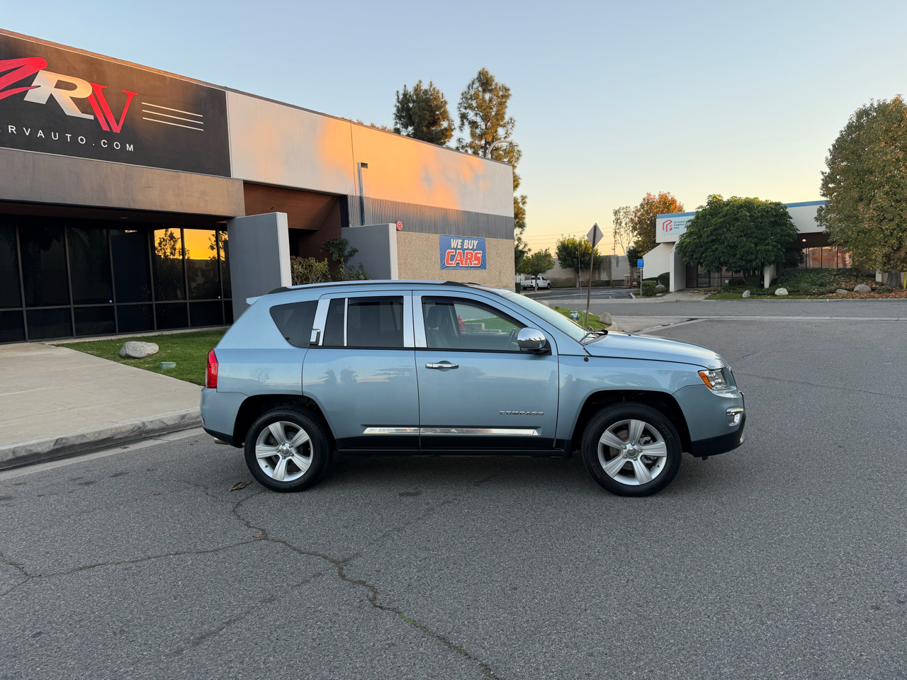 Jeep Compass Latitude FWD 2013