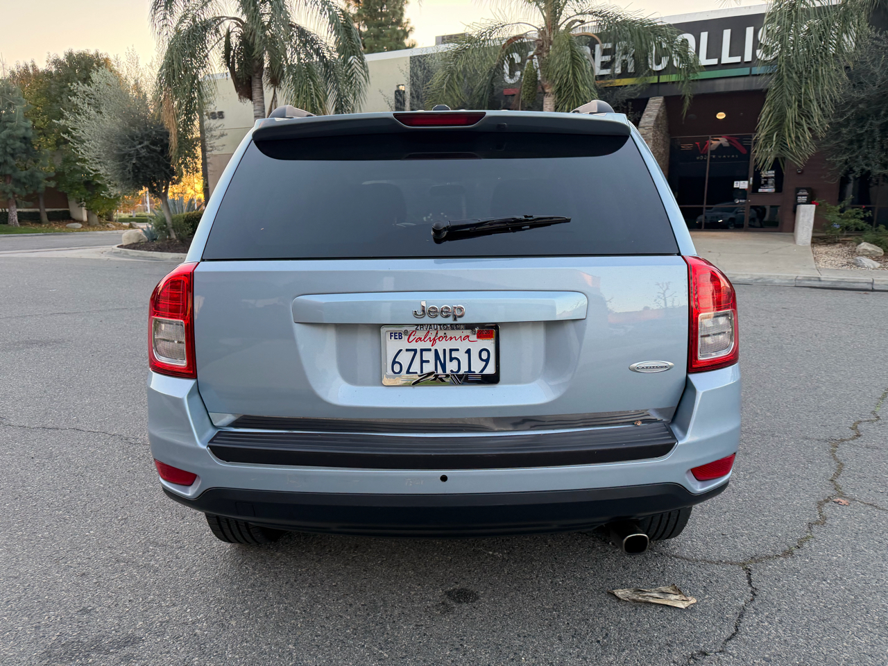 Jeep Compass Latitude FWD 2013