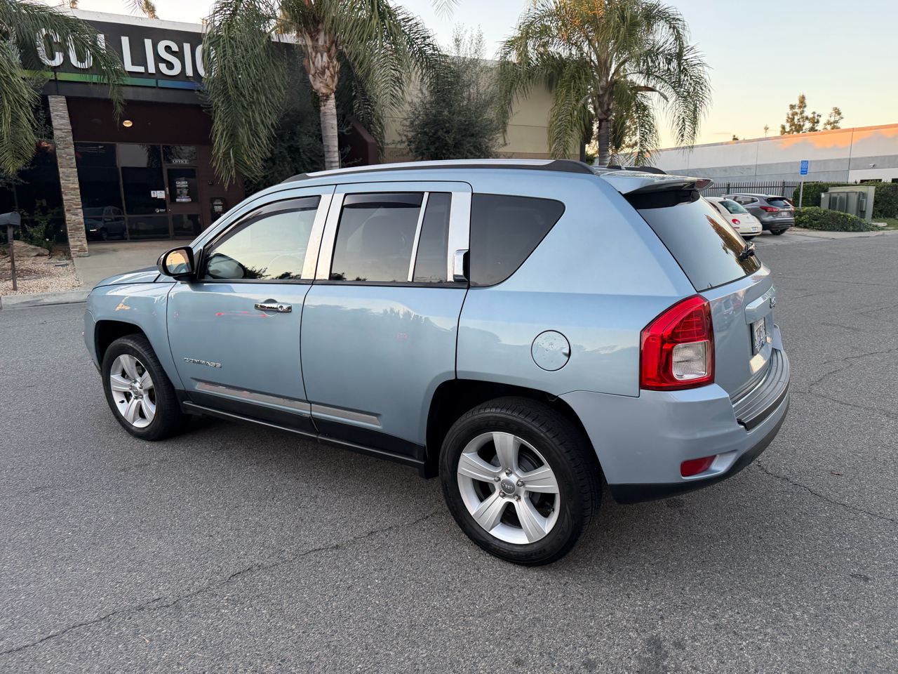 Jeep Compass Latitude FWD 2013