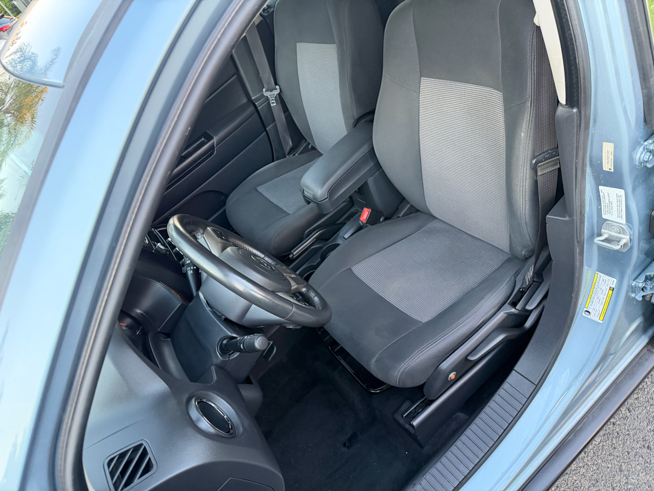 Jeep Compass Latitude FWD 2013