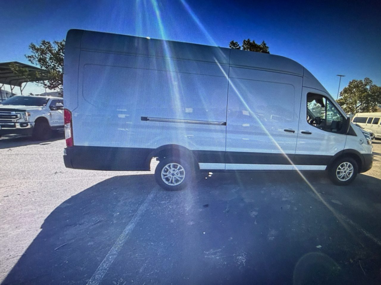Ford Transit 350 Van High Roof w/Sliding Pass. 148-in. WB EL 2022