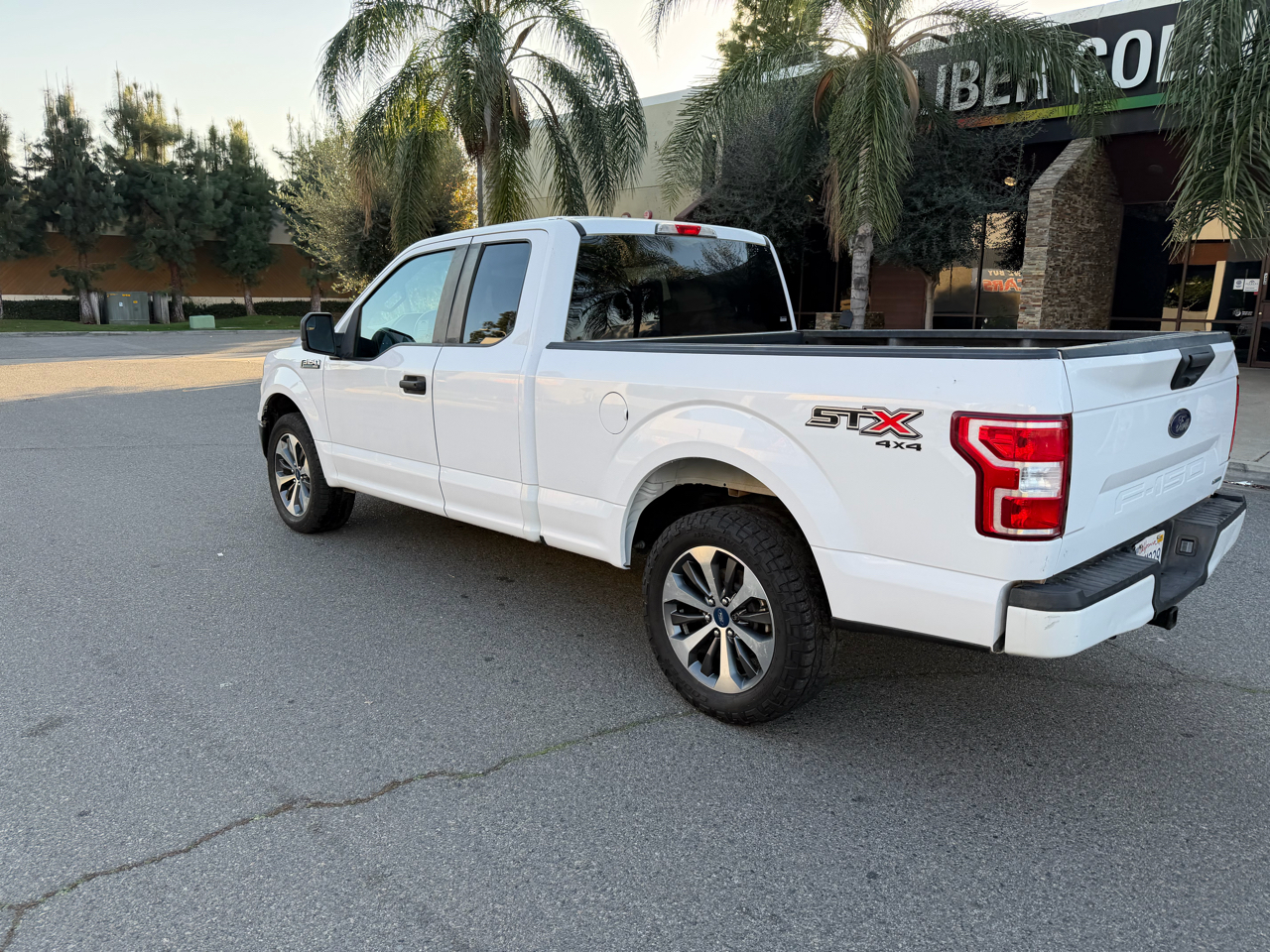 Ford F-150 4WD SuperCab 133" STX 2020
