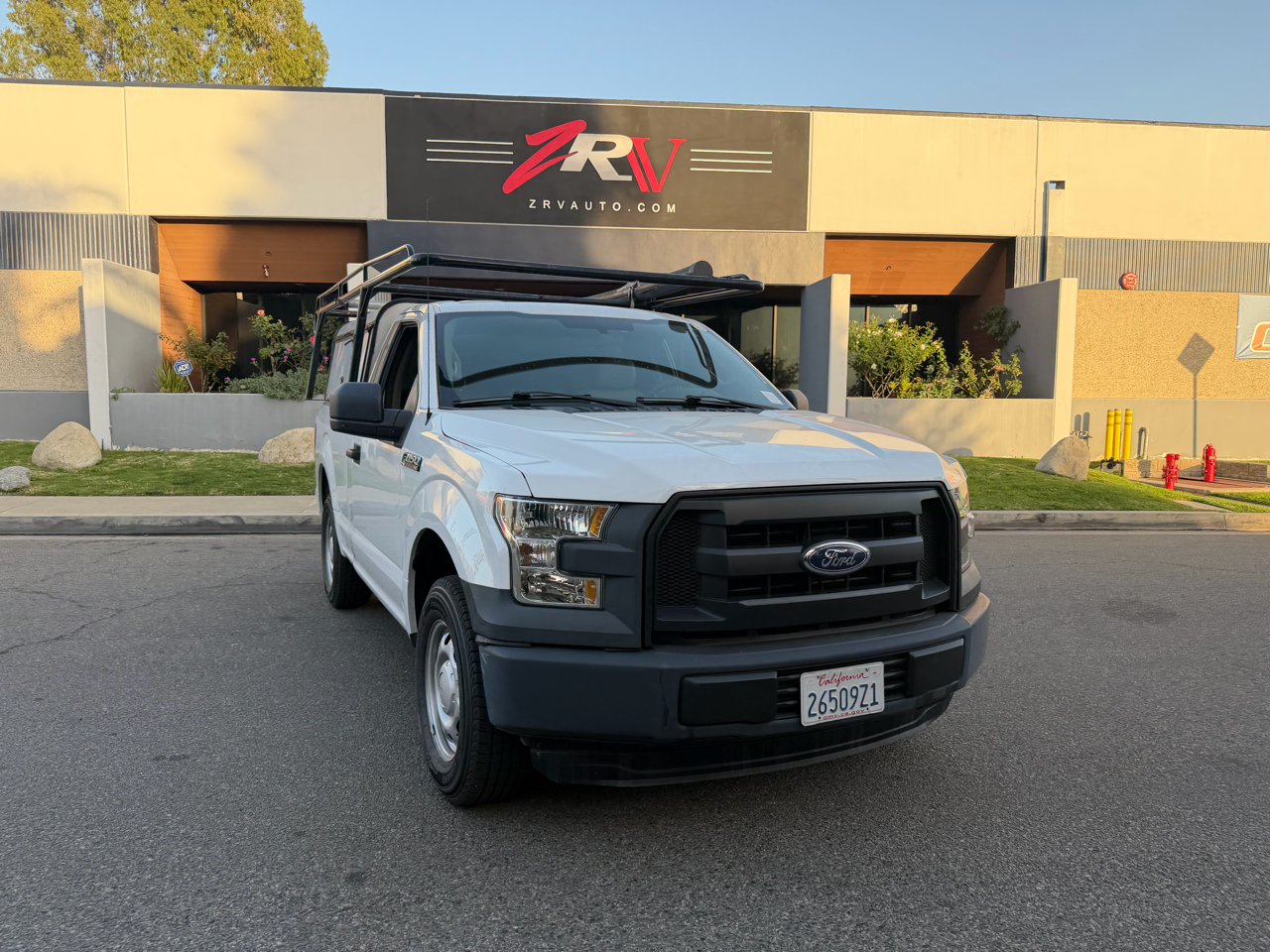 Ford F-150 2WD Reg Cab 141" XL 2016