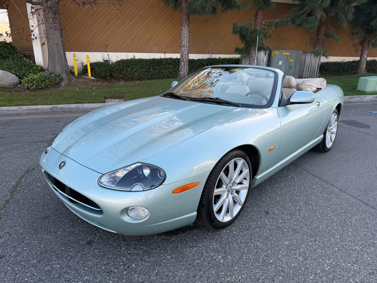 Jaguar XK-Series XK8 Convertible 2005