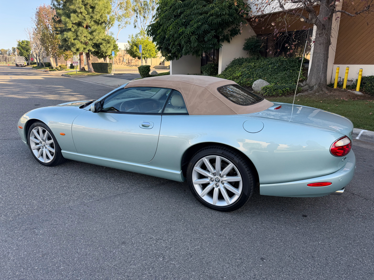 Jaguar XK-Series XK8 Convertible 2005