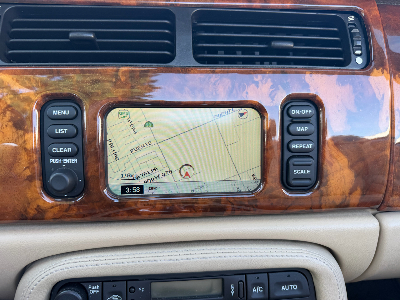 Jaguar XK-Series XK8 Convertible 2005