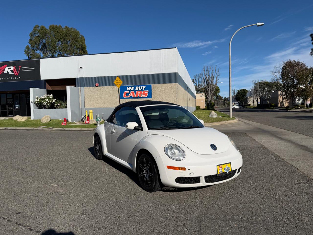Volkswagen New Beetle S PZEV Convertible 2009