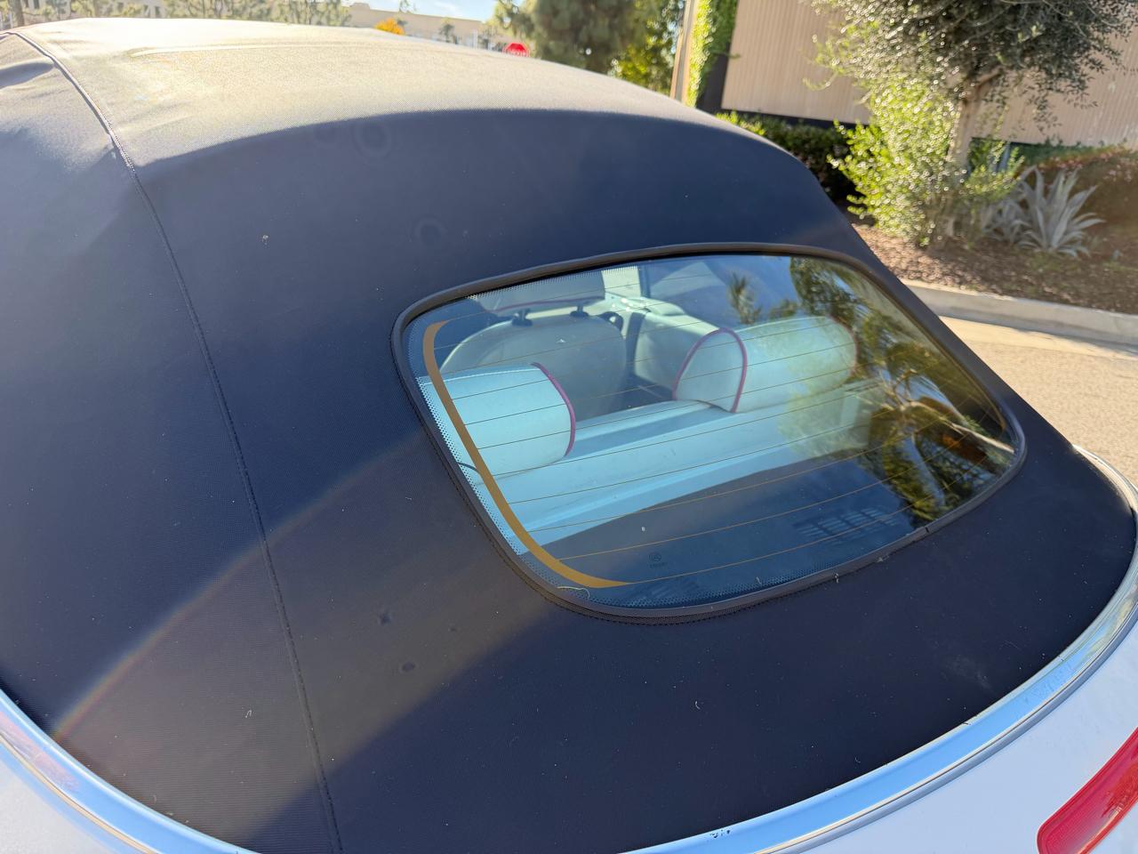 Volkswagen New Beetle S PZEV Convertible 2009