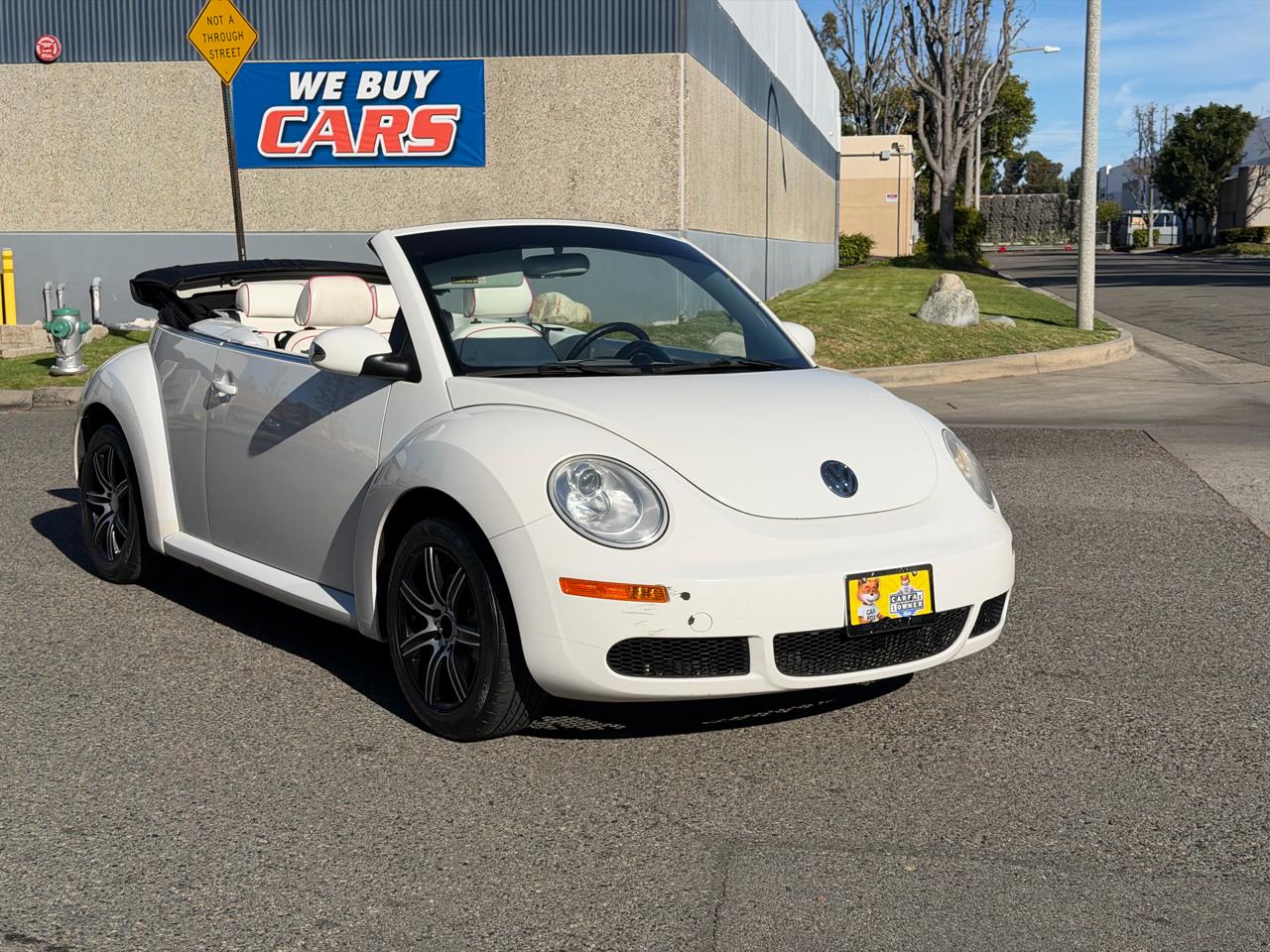 Volkswagen New Beetle S PZEV Convertible 2009