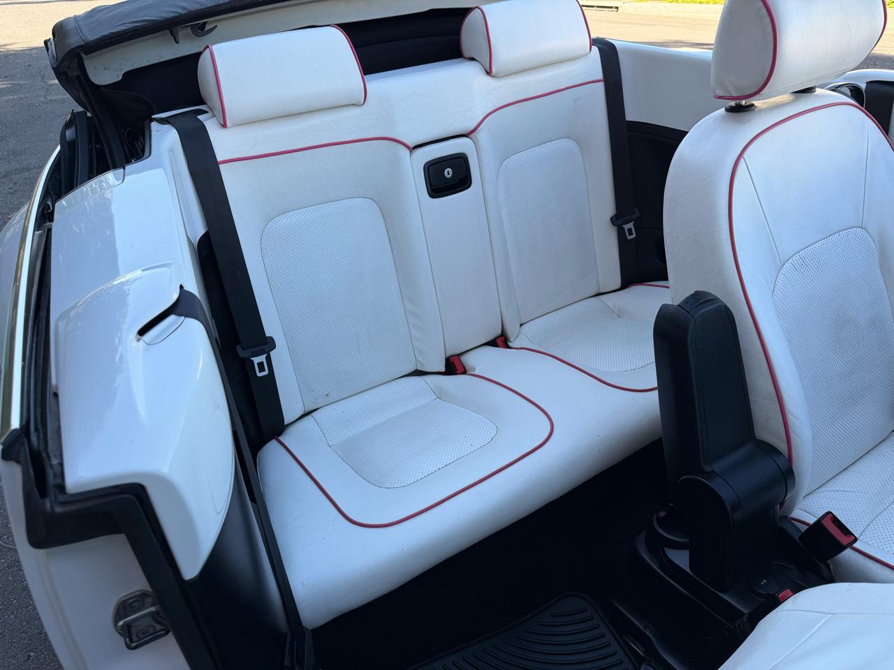 Volkswagen New Beetle S PZEV Convertible 2009