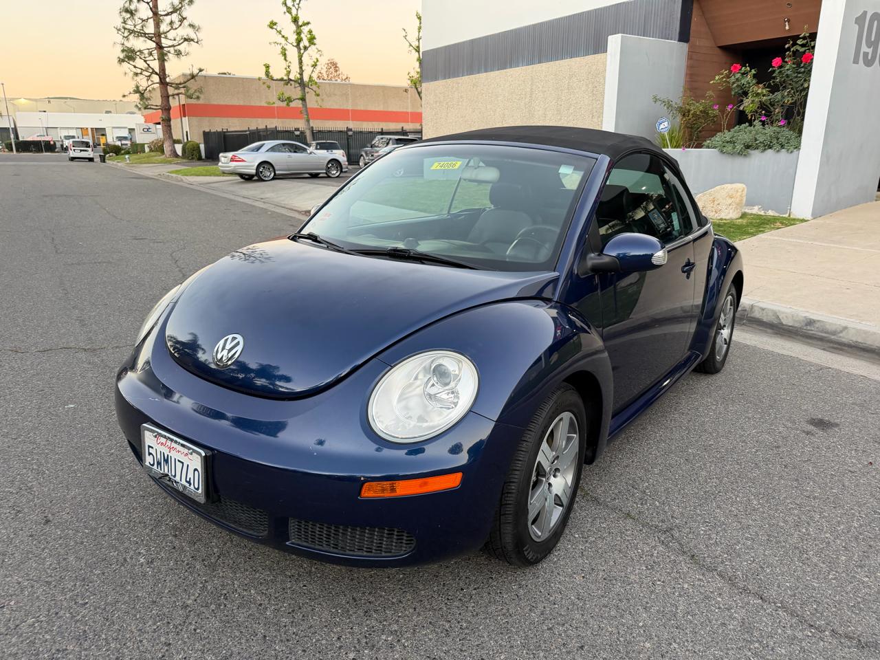 Volkswagen New Beetle 2.5L PZEV Convertible 2006
