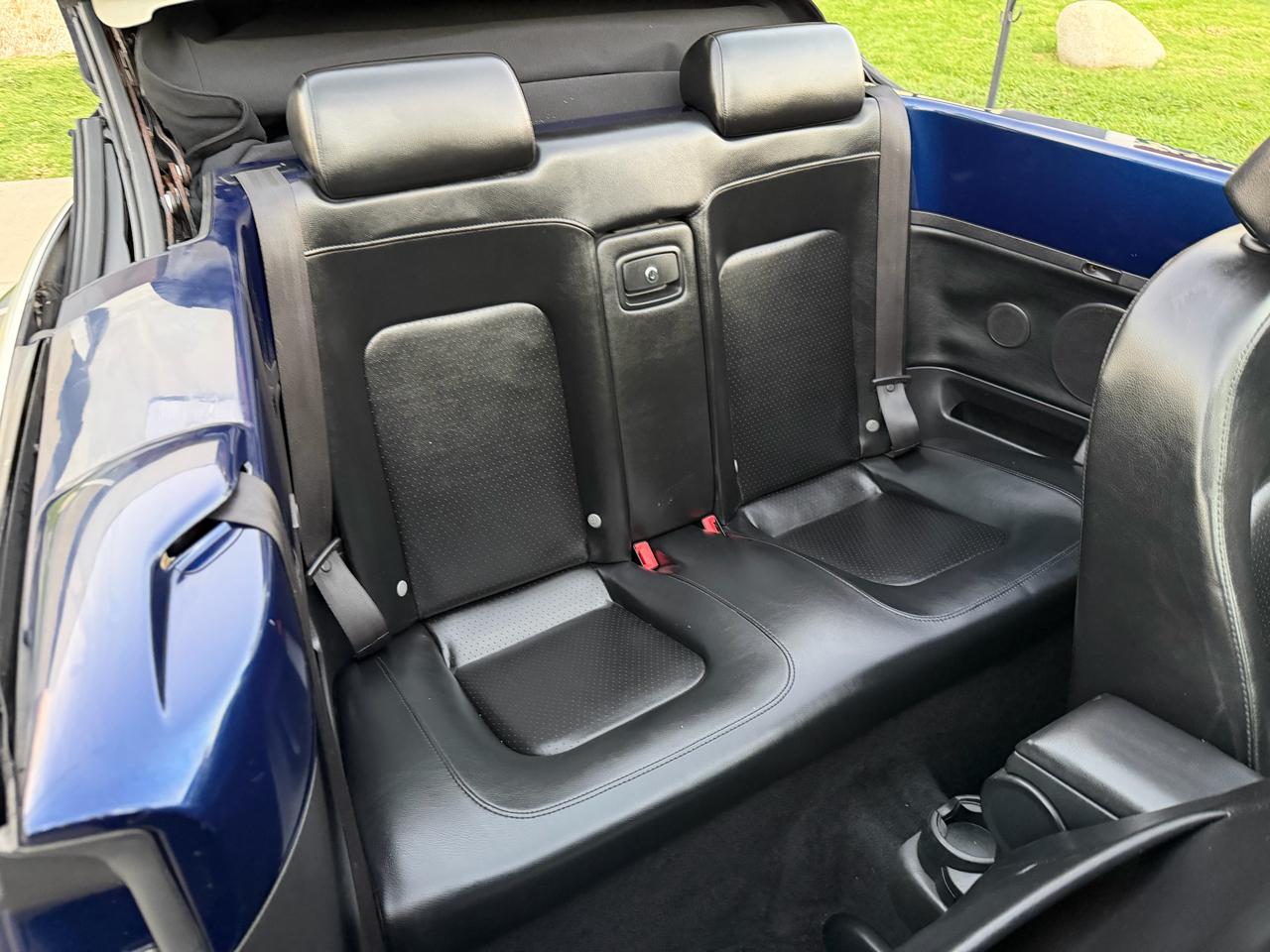 Volkswagen New Beetle 2.5L PZEV Convertible 2006