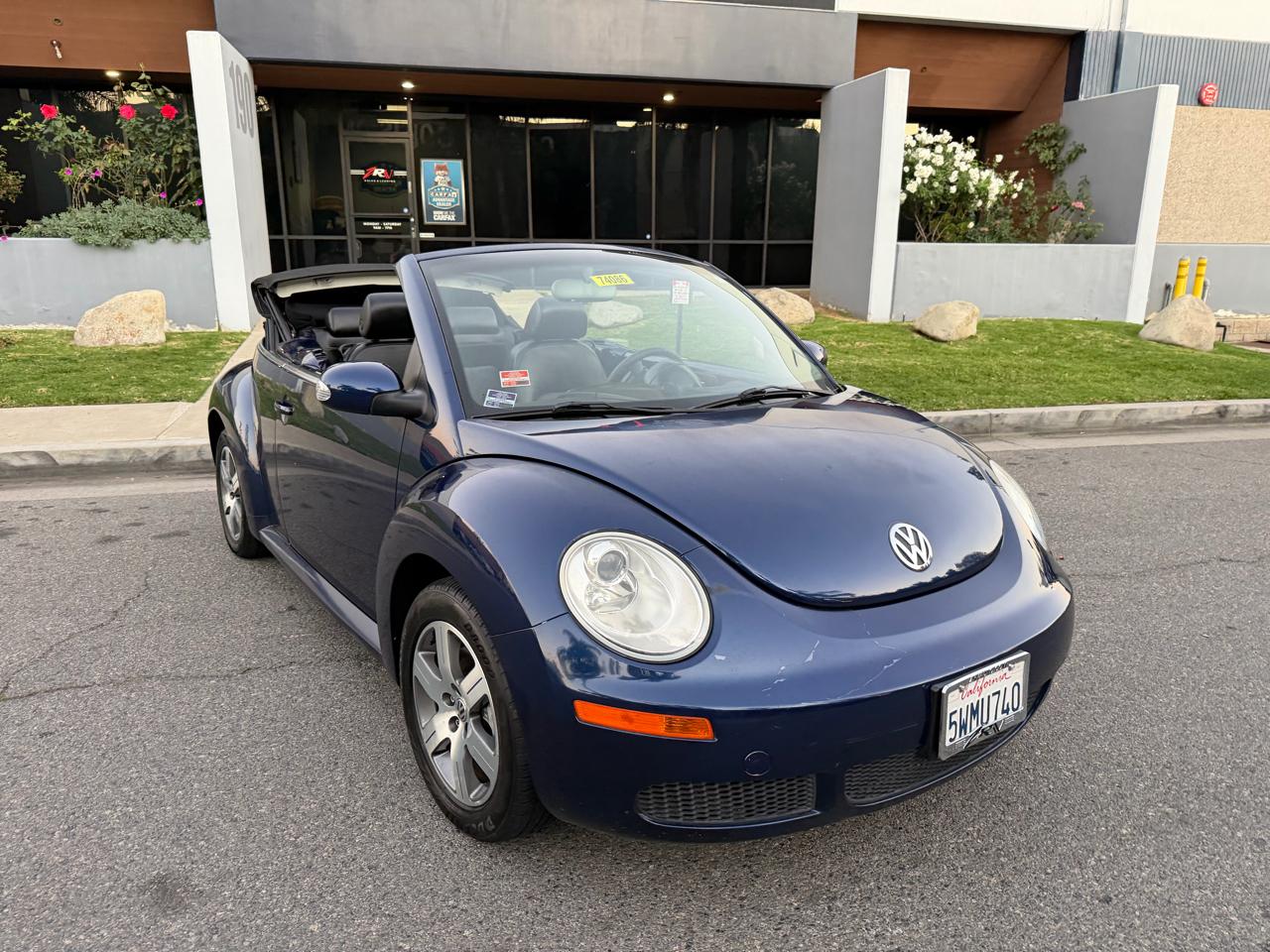 Volkswagen New Beetle 2.5L PZEV Convertible 2006