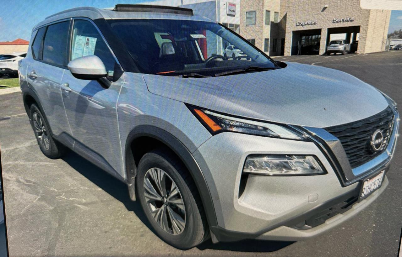 Nissan Rogue SV 2023