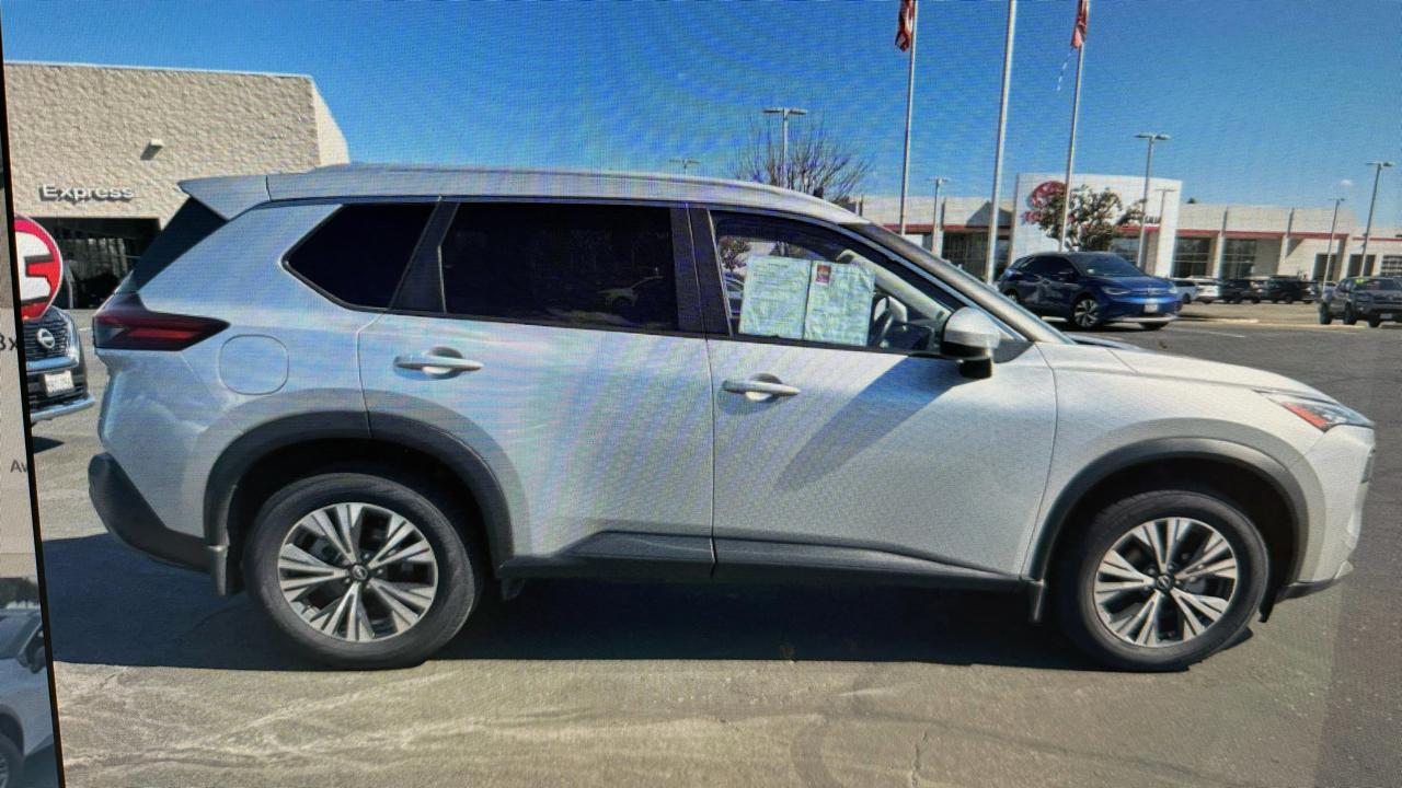 Nissan Rogue SV 2023