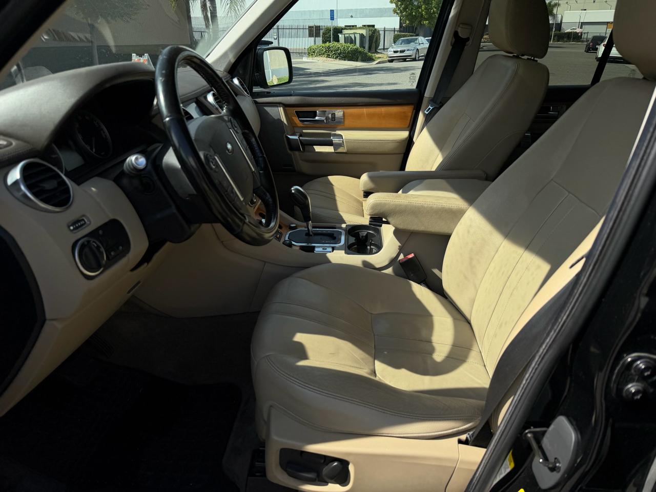 Land Rover LR4 HSE 2012