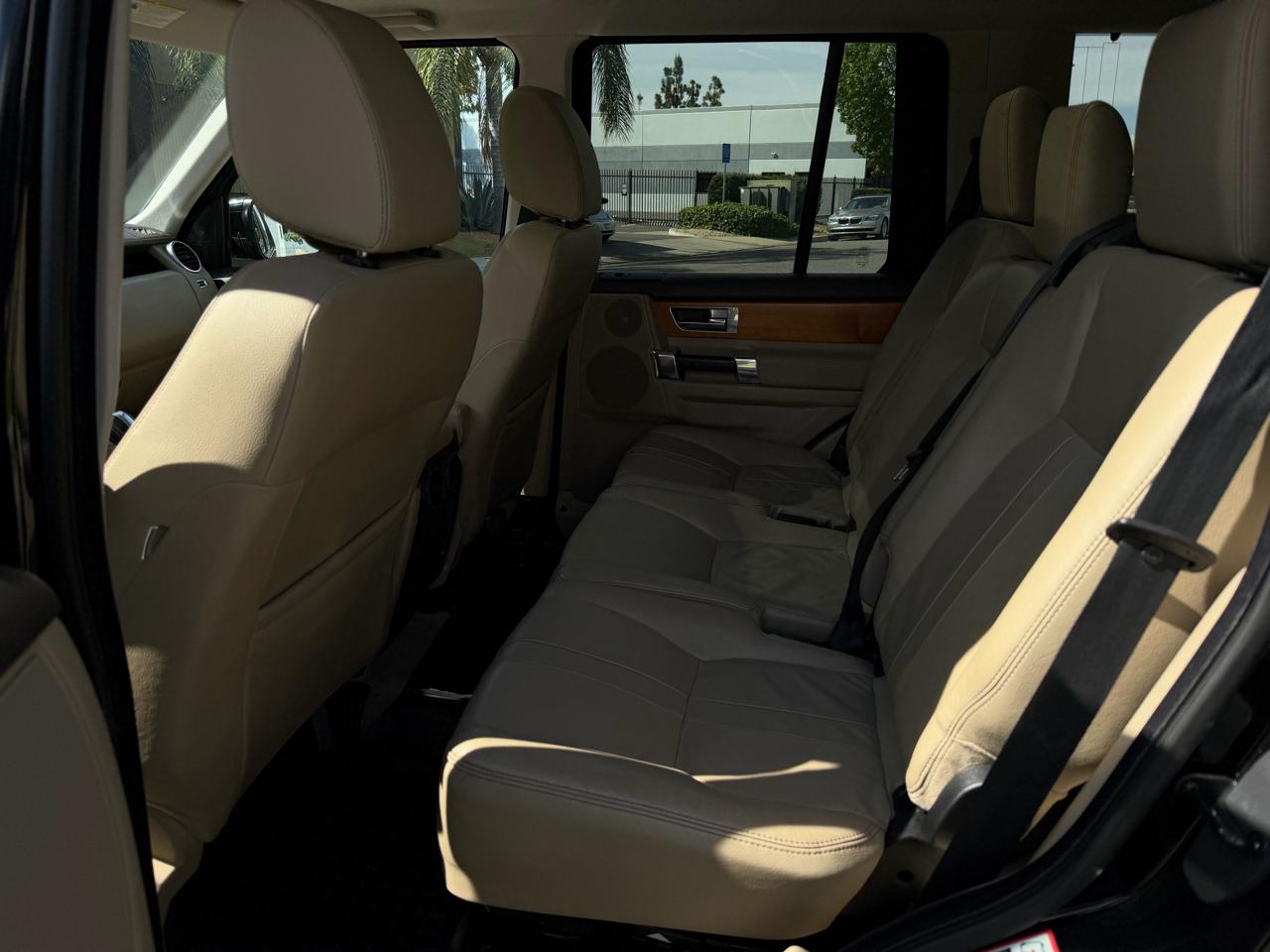 Land Rover LR4 HSE 2012